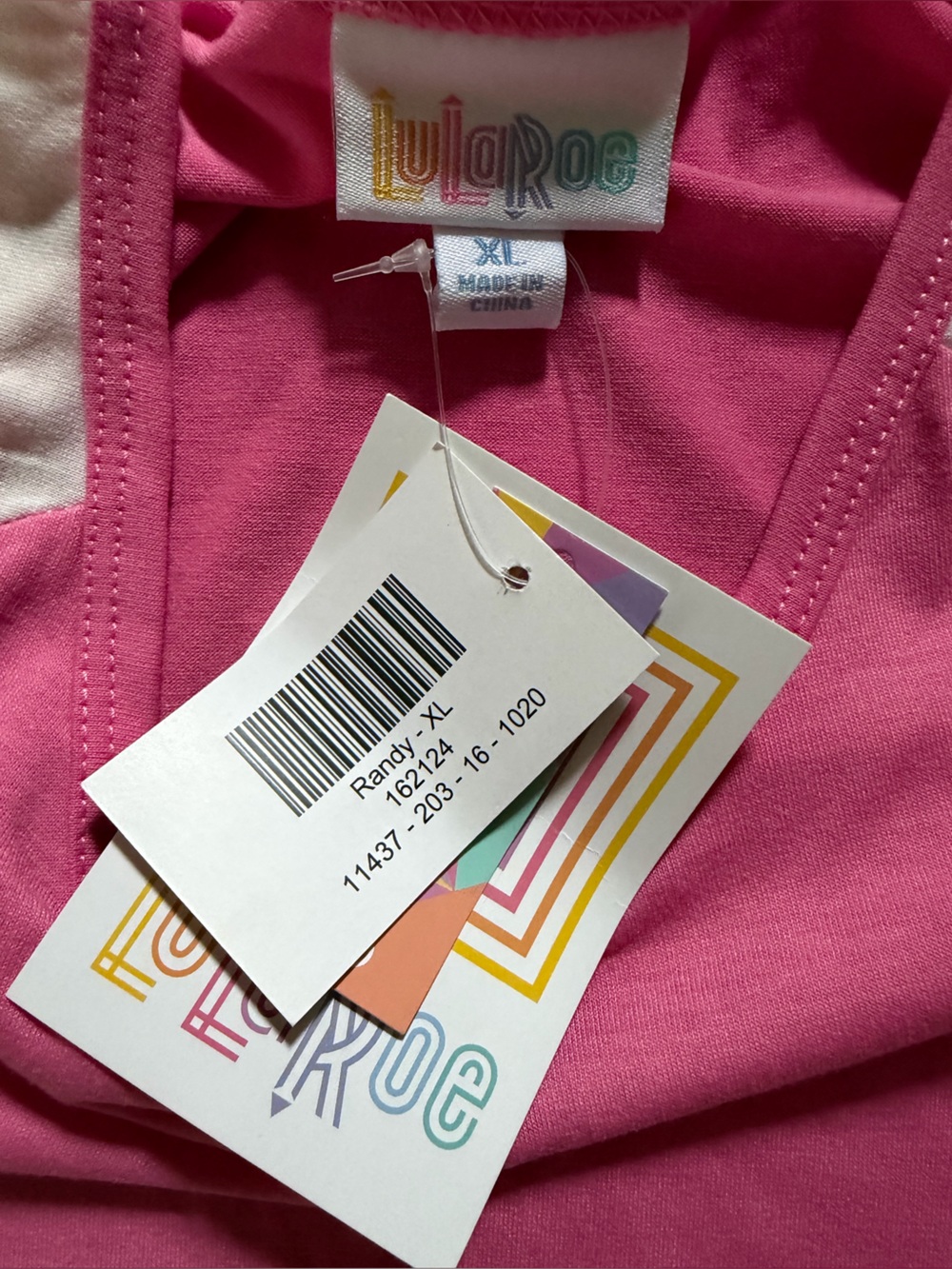 LULAROE Randy Tee NWT - Picture 4 of 7